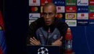 ميراندا: لن نكون متفرجين أمام برشلونة