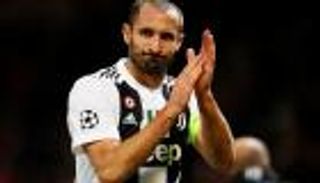 كيليني: أشعر بالأسف للفوز على يونايتد بهدف وحيد