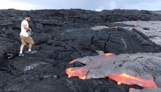 مصور البراكين محمد أهلي 