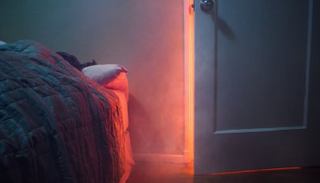 الأطفال ينامون بشكل أعمق من البالغين وهو ما يستغرق وقتا أطول للهرب