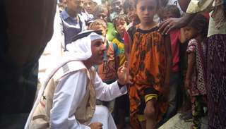 وفد الهلال الأحمر الإماراتي خلال الزيارة