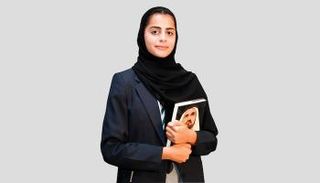 الطالبة عذيجة عبيد بن يبر المهيري