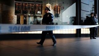 الشرطة الأمريكية تتواجد في الأماكن المشتبه بوجود طرود بها - أرشيفية