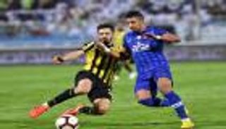 الهلال يحسم الكلاسيكو ويؤزم موقف الاتحاد في الدوري السعودي