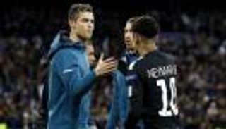 كالديرون: نيمار سبب رحيل رونالدو عن ريال مدريد
