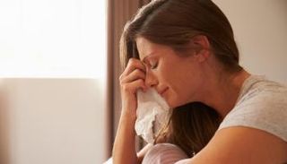 البكاء يقضي على التوتر- صورة أرشيفية