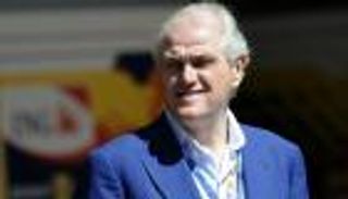 رئيس ريال مدريد السابق يتوقع عودة مورينيو