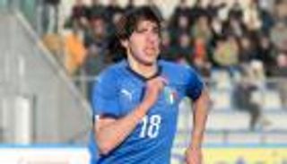 إنتر ميلان يرسل كشافيه لمراقبة "بيرلو الجديد"