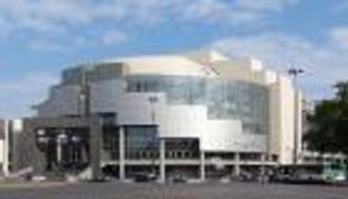 عرض أوبرا "ليه هيوجونو" على مسرح أوبرا الباستيل بباريس 