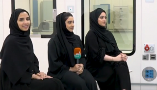 3 إماراتيات أسهمن في تصنيع "خليفة سات" أمام عدسة "العين الإخبارية"