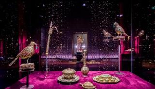 بعض مقتنيات آل ثاني التي تعرض في 