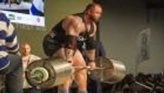 بطل "صراع العروش" يتوج بلقب أقوى رجل في العالم بدبي