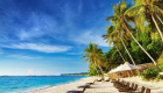 "بوراكاي" الفلبينية تستقبل زوارها من جديد بعد إغلاقها جراء التلوث 