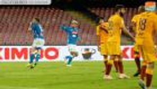 نابولي يخطف تعادلا قاتلا من روما في الدوري الإيطالي