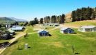 عرض قرية مهجورة في نيوزيلندا للبيع بـ2.8 مليون دولار