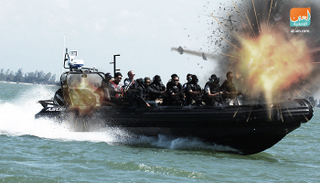 الاتحاد الأوروبي يدمر قاربا لقراصنة صوماليين في المحيط الهادي