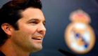 سولاري يرفض المقارنة بزيدان