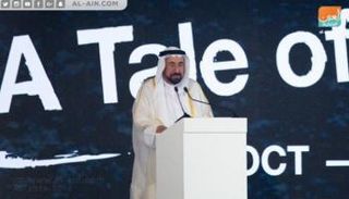 حاكم الشارقة يلقي كلمة افتتاح معرض الكتاب