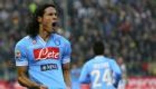 كافاني يفتح الباب أمام عودته إلى نابولي