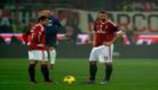 إبراهيموفيتش يفسد مساعي باتو للعودة إلى ميلان