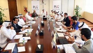 أثناء اجتماع المحترفين مع الأندية