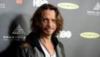 عائلة المغني كريس كورنل تقاضي طبيبه وتحمله مسؤولية انتحاره