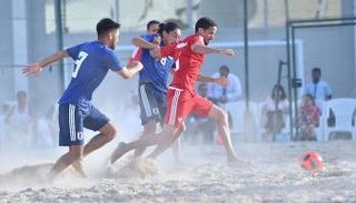 منتخب الإمارات ضد اليابان