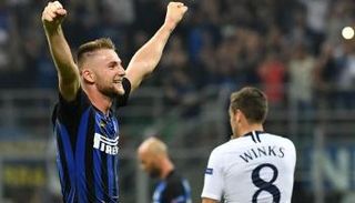 ميلان سكرينيار