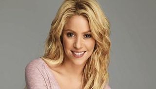 المغنية الكولومبية شاكيرا 