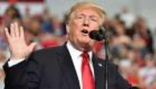 ترامب يتراجع عن تهديد "المهاجرين" باستخدام الرصاص ضدهم