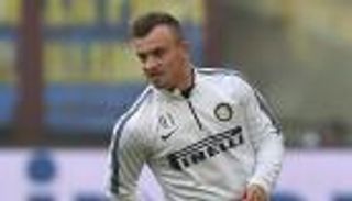 تسريبات: إنتر تحايل على قواعد اللعب النظيف لضم شاكيري