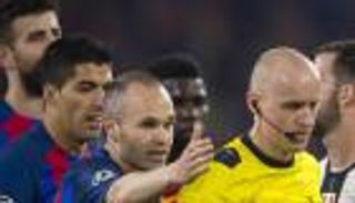 كابوس البولندي مارسينياك يطارد برشلونة أمام إنتر ميلان