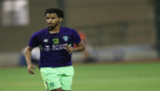 غريب لاعب أهلي جدة على رادار بيتزي