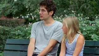 مشهد من الفيلم الفرنسي"أماندا" 