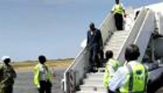 ضربة جديدة لعملاء الدوحة.. أبرز معارض تشادي يعود إلى بلاده