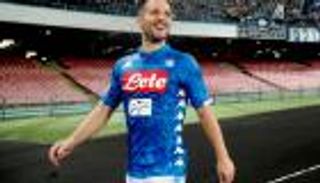 هداف نابولي يكشف موعد رحيله إلى الدوري الصيني