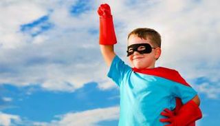 طفل متنكر في زي سوبرمان - صورة أرشيفية
