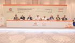 "الغاز العمانية" توقع اتفاق قرض مع بنوك محلية وأجنبية