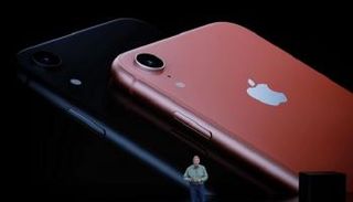 "آيفون XR" أول هاتف اقتصادي من أبل 