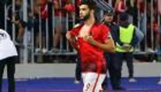 مخرج مباراة الأهلي والترجي ينفي مسؤوليته عن تسريب لقطة أزارو