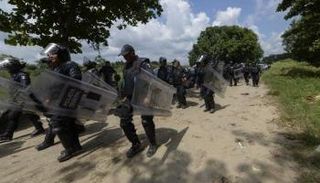 عناصر من الشرطة المكسيكية