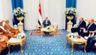 السيسي يشيد بعمق العلاقات بين مصر وسلطنة عمان