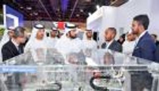 بالصور.. أسرار صناعة الأطعمة حول العالم في معرض "جلفود" بدبي