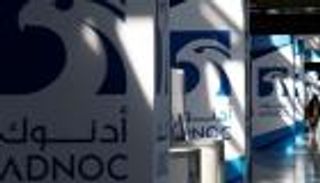 خبير: استثمارات "أدنوك" تلبي الطلب المتزايد على النفط