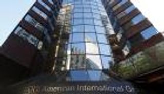 فرار شركات التأمين من السوق الإيراني