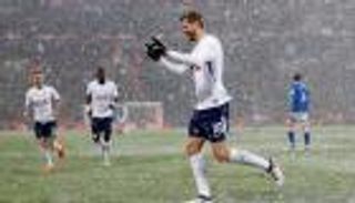 مهاجم توتنهام يفتح باب الرحيل إلى الليجا