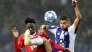 بورتو يقهر لوكوموتيف برباعية ويقترب من التأهل الأوروبي