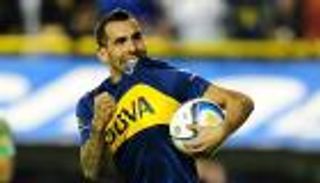 هل يكون تيفيز على مقاعد البدلاء وقت تحقيق حلمه الأخير؟