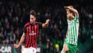 ميلان يسقط في فخ التعادل أمام ريال بيتيس بالدوري الأوروبي