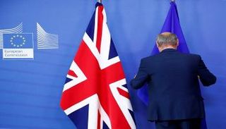 رؤساء شركات بريطانية يطالبون باستفتاء جديد على بريكست